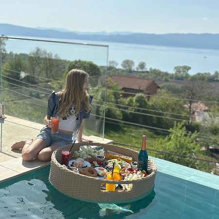 Casa Farmak - 4 Bedroom Lux Apartment With Infinity Pool & Lake View Охрид Экстерьер фото