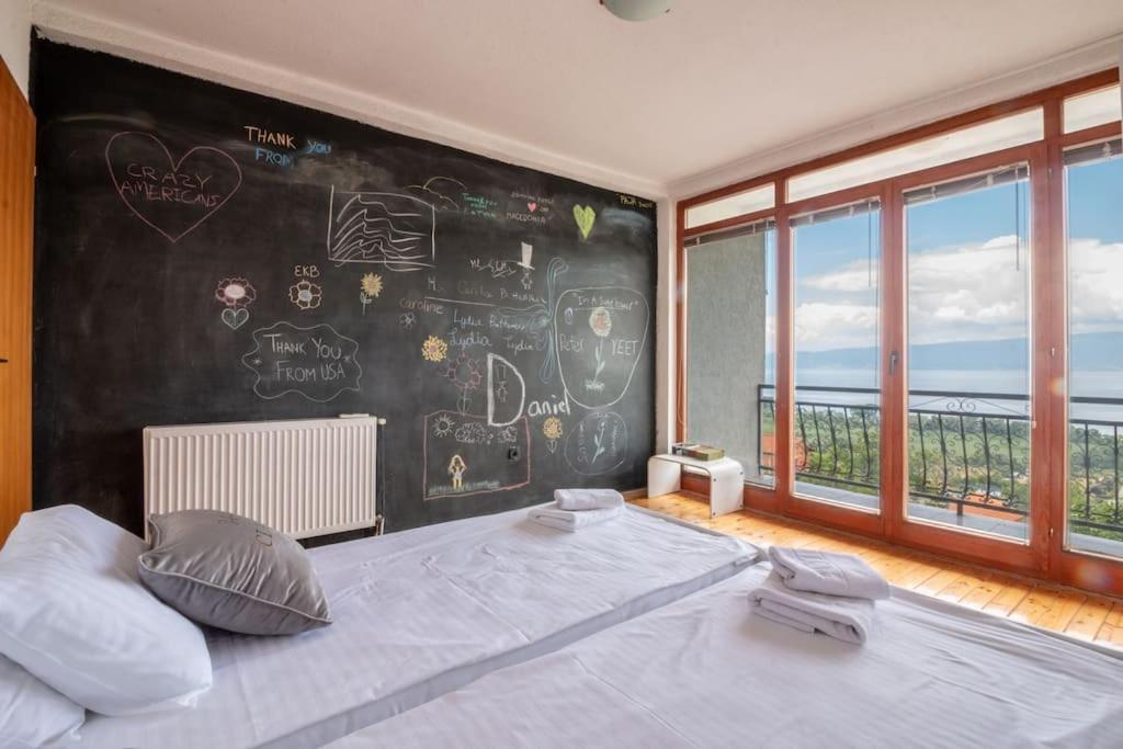 Casa Farmak - 4 Bedroom Lux Apartment With Infinity Pool & Lake View Охрид Экстерьер фото