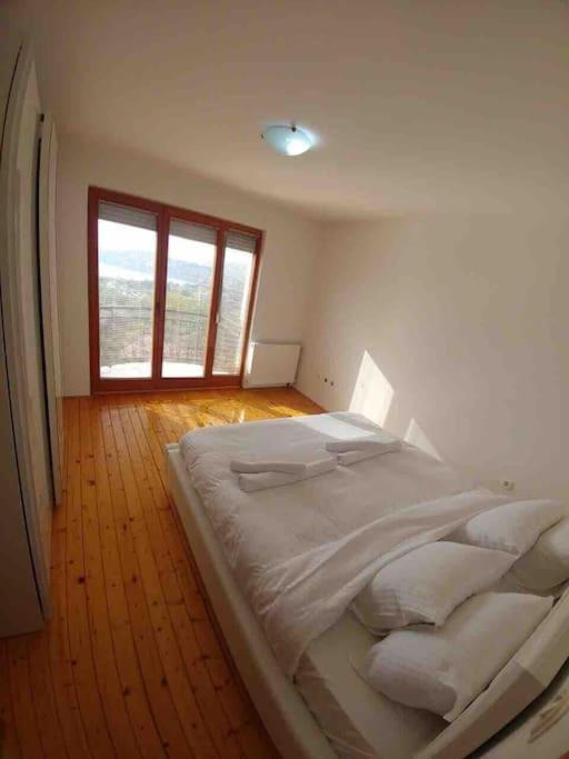 Casa Farmak - 4 Bedroom Lux Apartment With Infinity Pool & Lake View Охрид Экстерьер фото